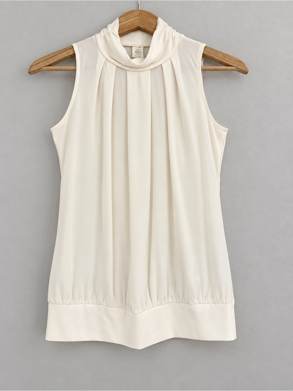 Zenana Premium Ivory Sleeveless Mock Neck Pleated Blouse Top Small S